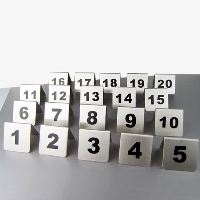 Double Sides Stainless Steel T - Graded Card Display 评论和价格